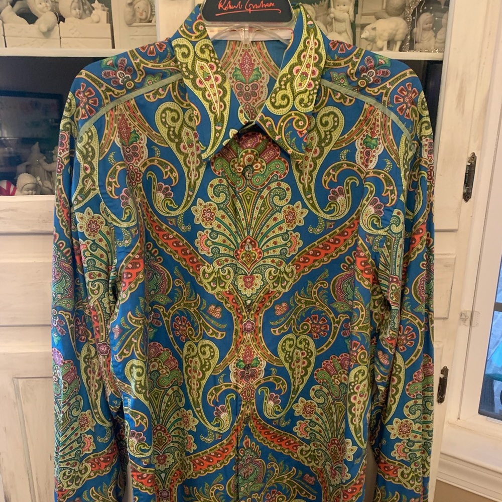 Robert Graham button down pattern sport shirt